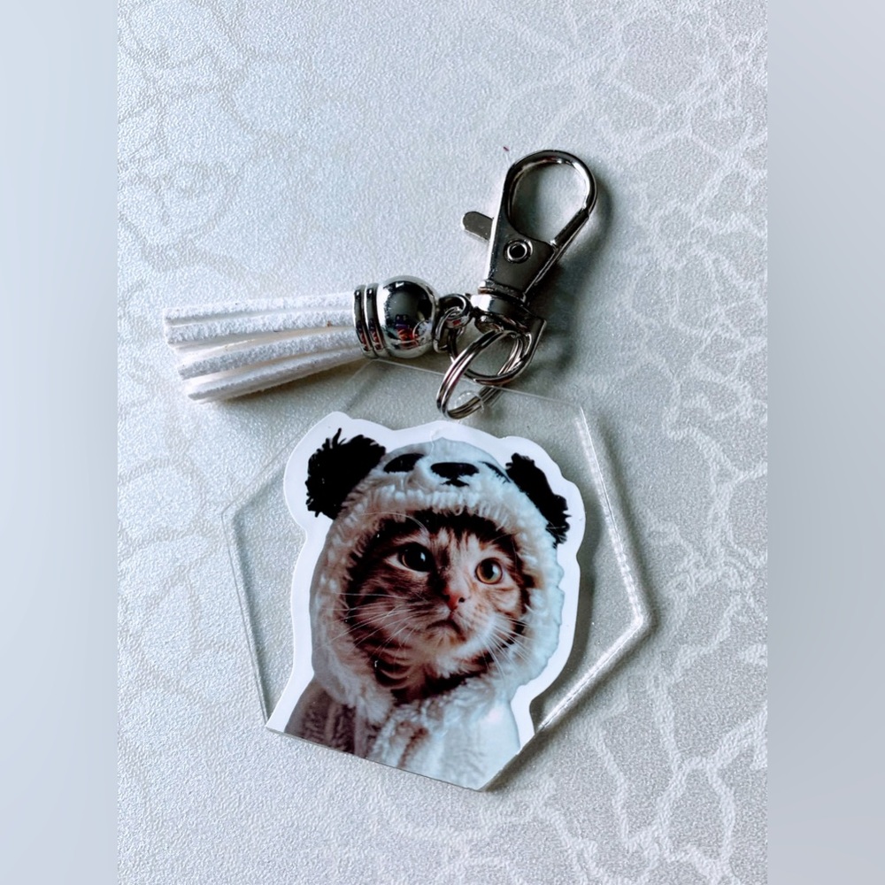 Cute Cat Keychain with Tassel